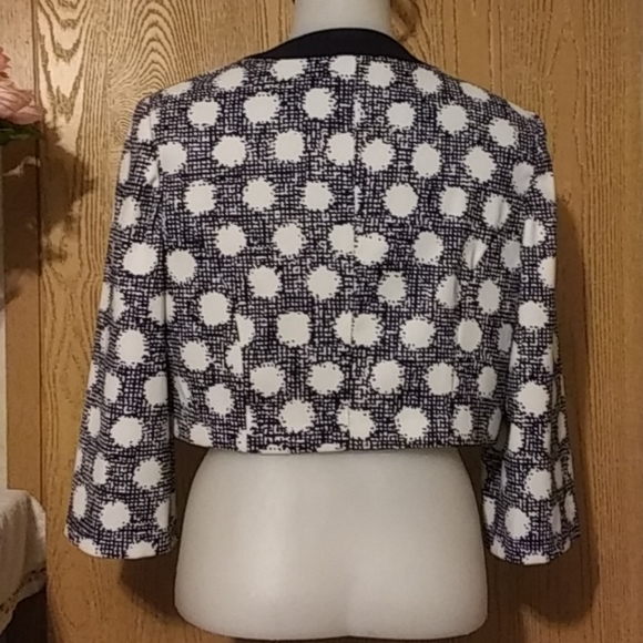 Princess style cropped jacket - Picture 3 of 4